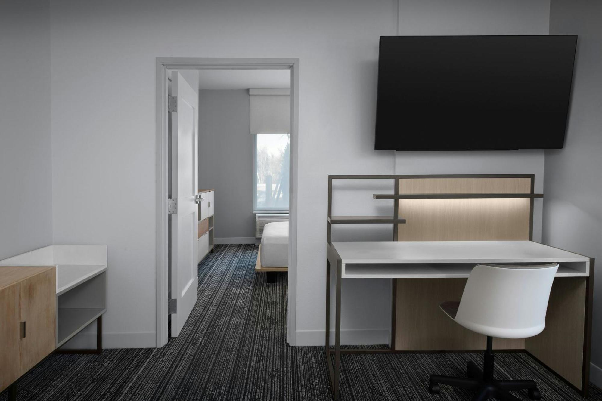 Towneplace Suites By Marriott Fort Myers Gulf Coast מראה חיצוני תמונה