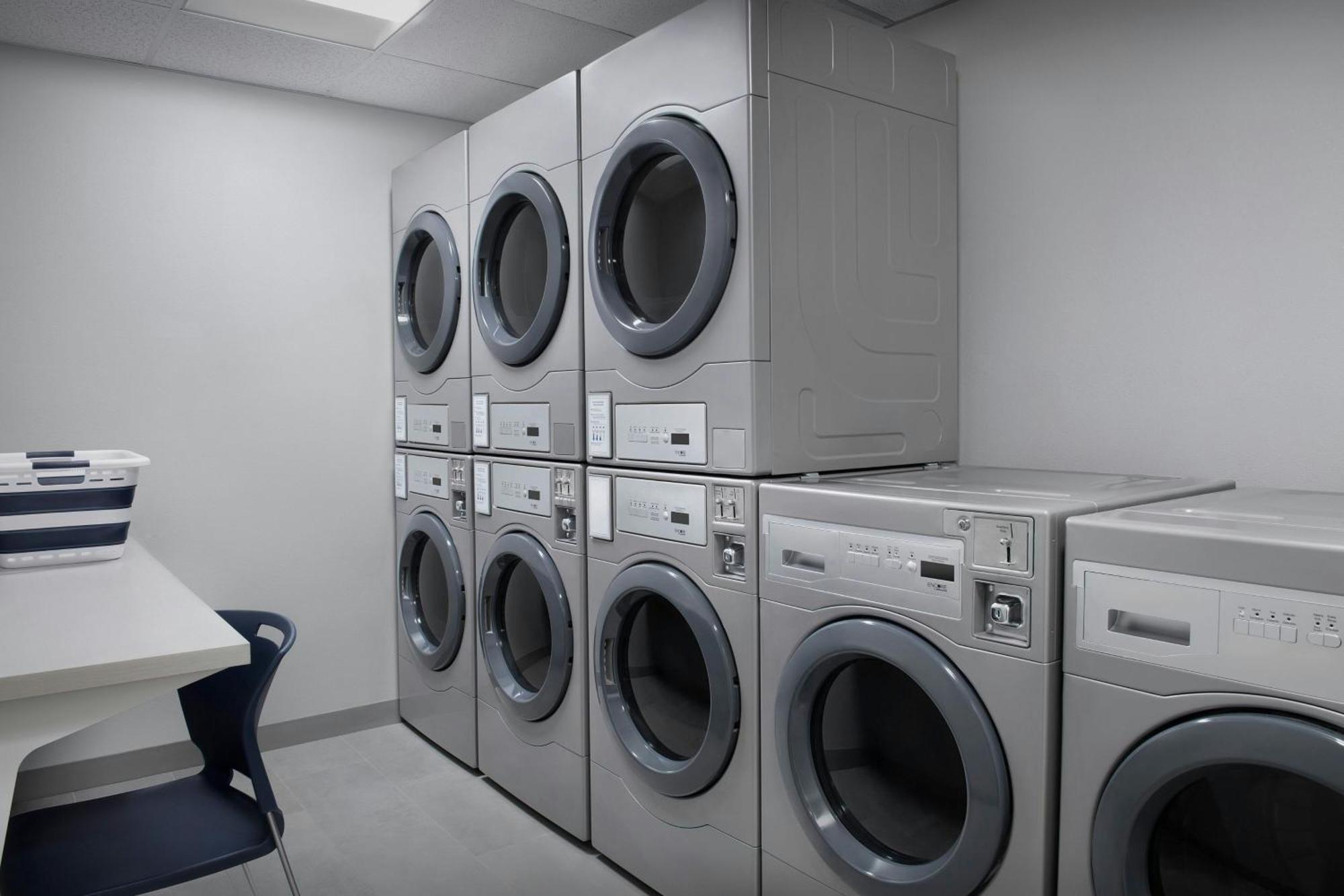 Towneplace Suites By Marriott Fort Myers Gulf Coast מראה חיצוני תמונה