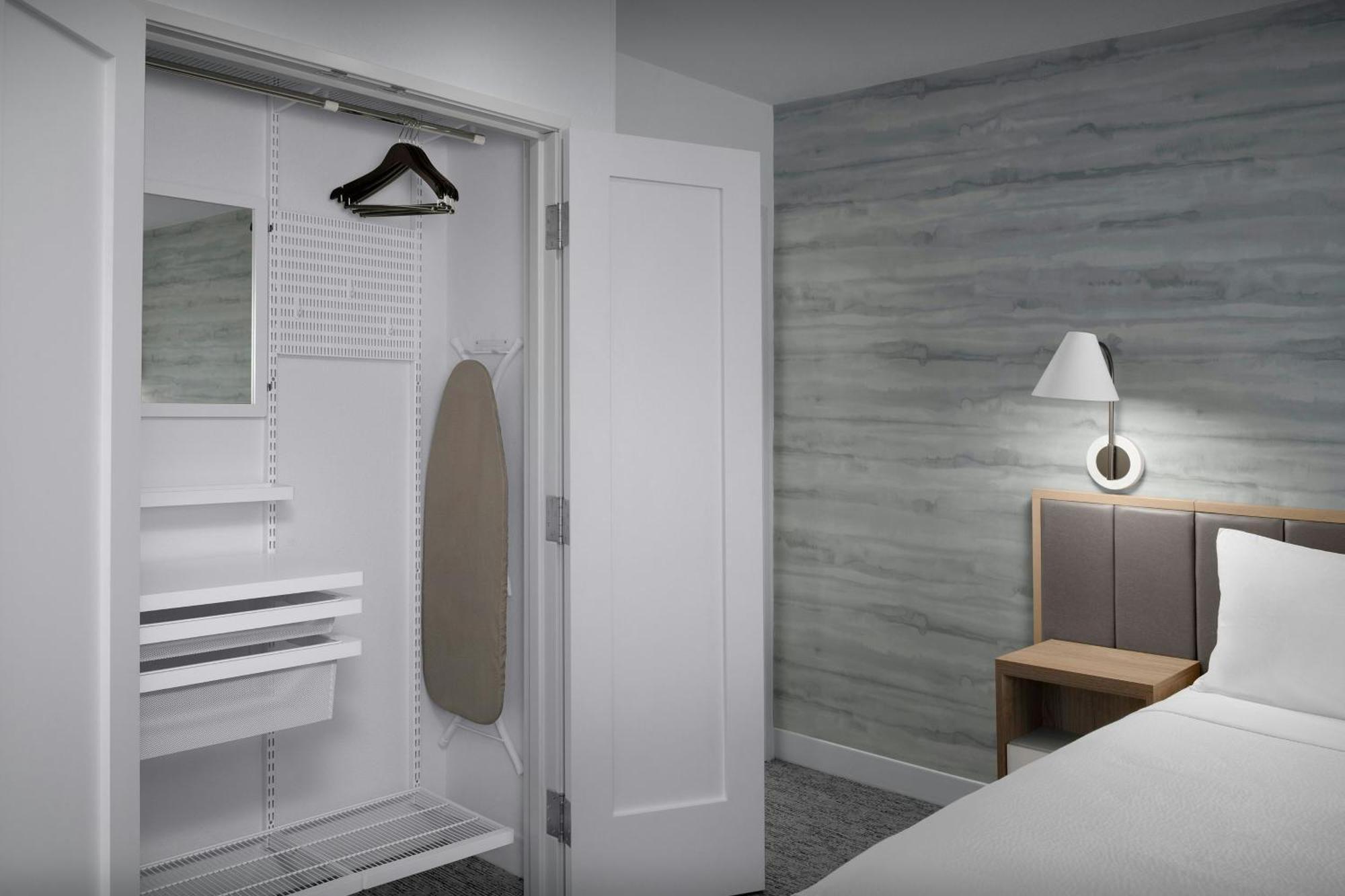 Towneplace Suites By Marriott Fort Myers Gulf Coast מראה חיצוני תמונה