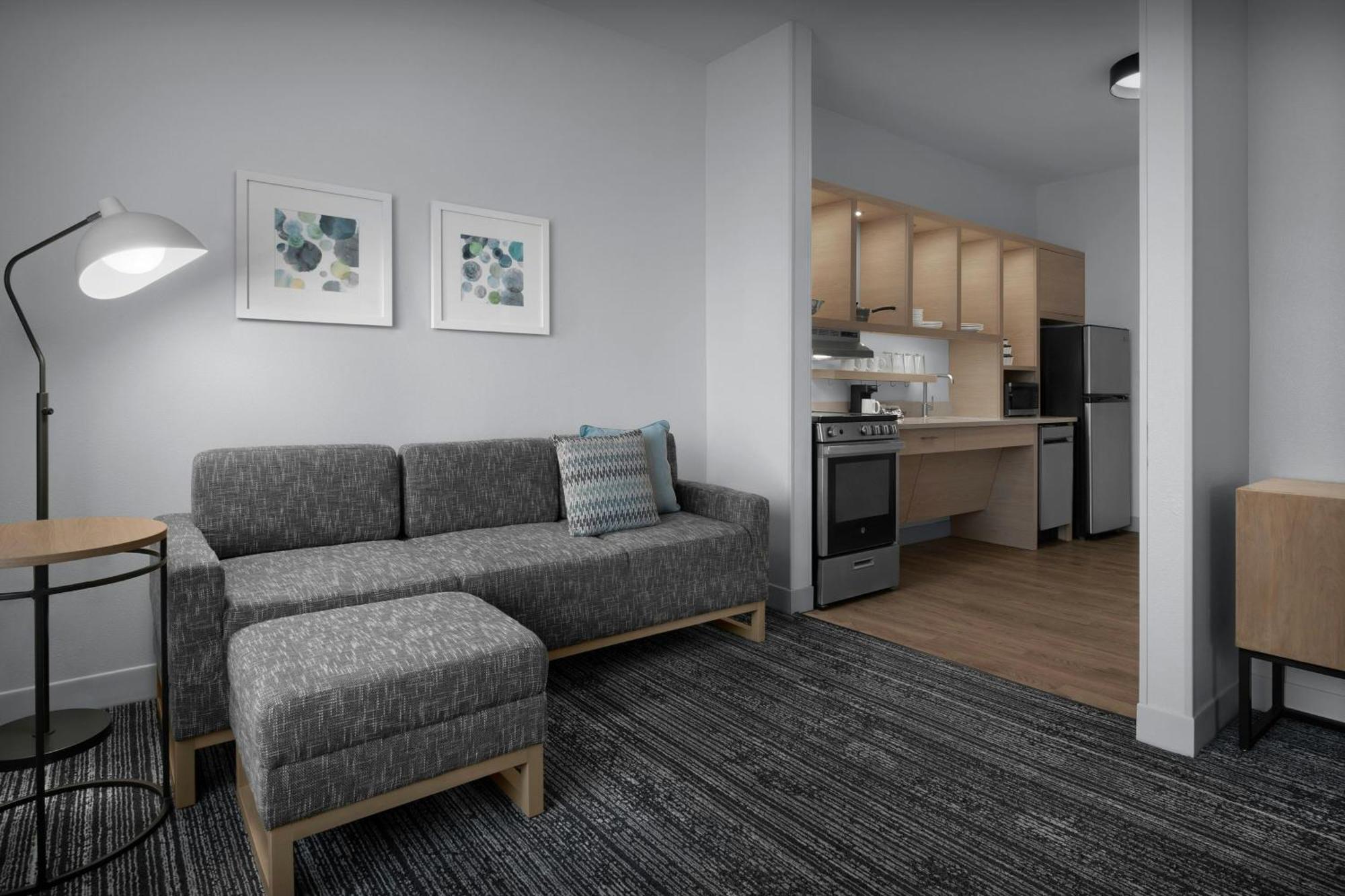 Towneplace Suites By Marriott Fort Myers Gulf Coast מראה חיצוני תמונה
