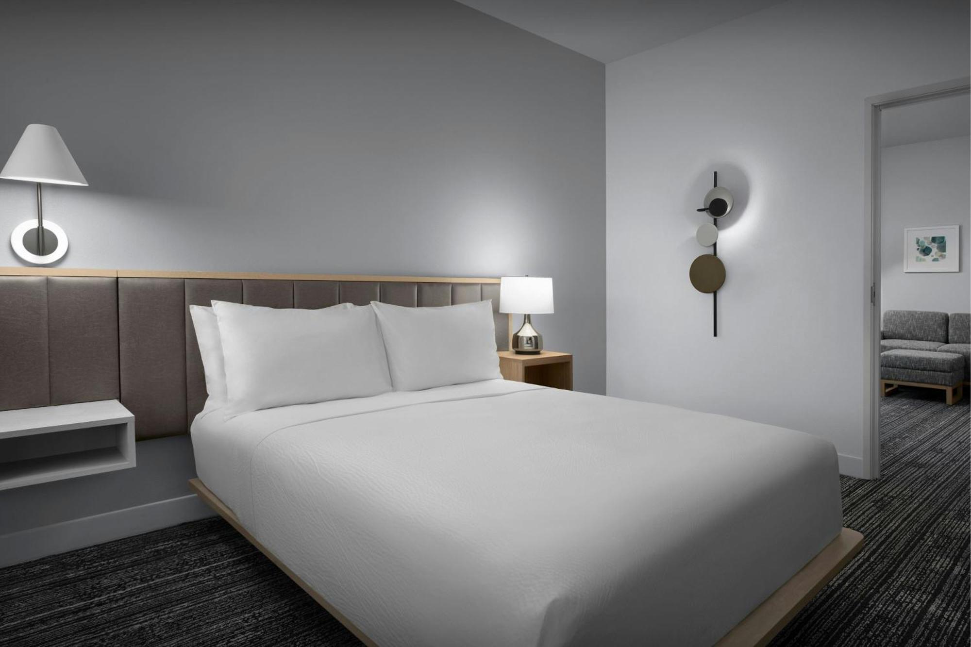 Towneplace Suites By Marriott Fort Myers Gulf Coast מראה חיצוני תמונה
